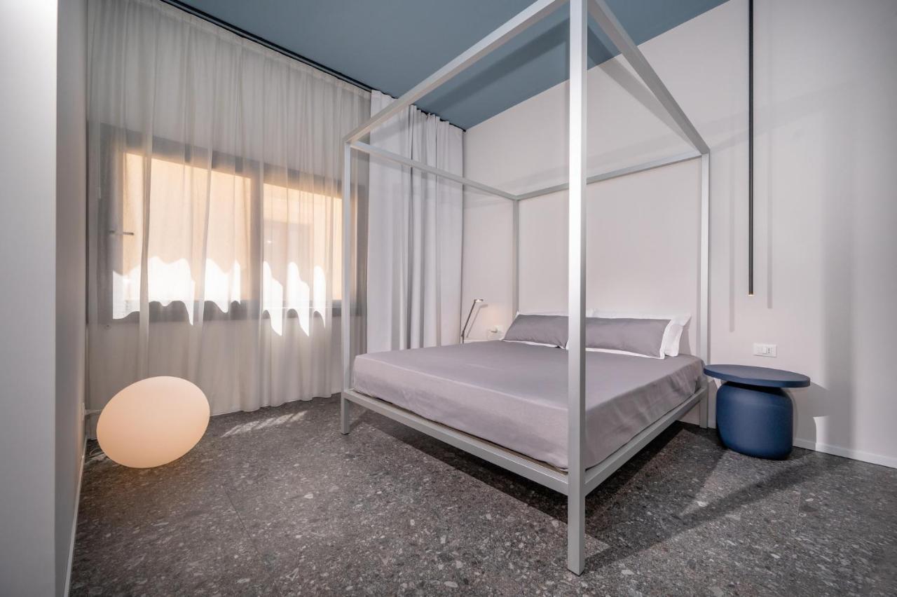 Bed 10.5 - Design Suite กัสเตลลัมมาเร เดล โกลโฟ ภายนอก รูปภาพ